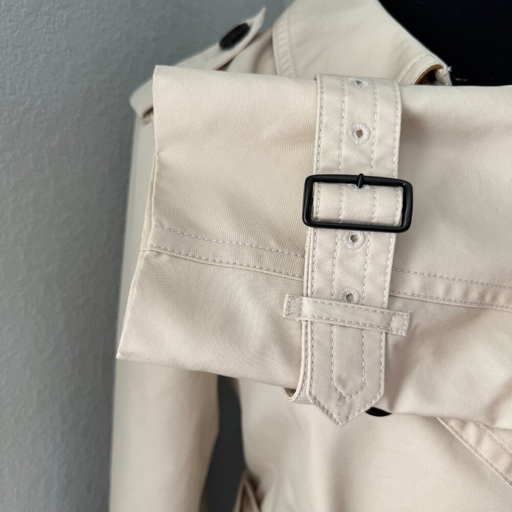 COACH Short Double Breasted Beige Belted Trench Coat Jacket Large - Picture 11 of 16